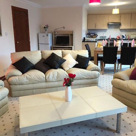 Executive Serviced Apartments 1 Forfar Extérieur photo