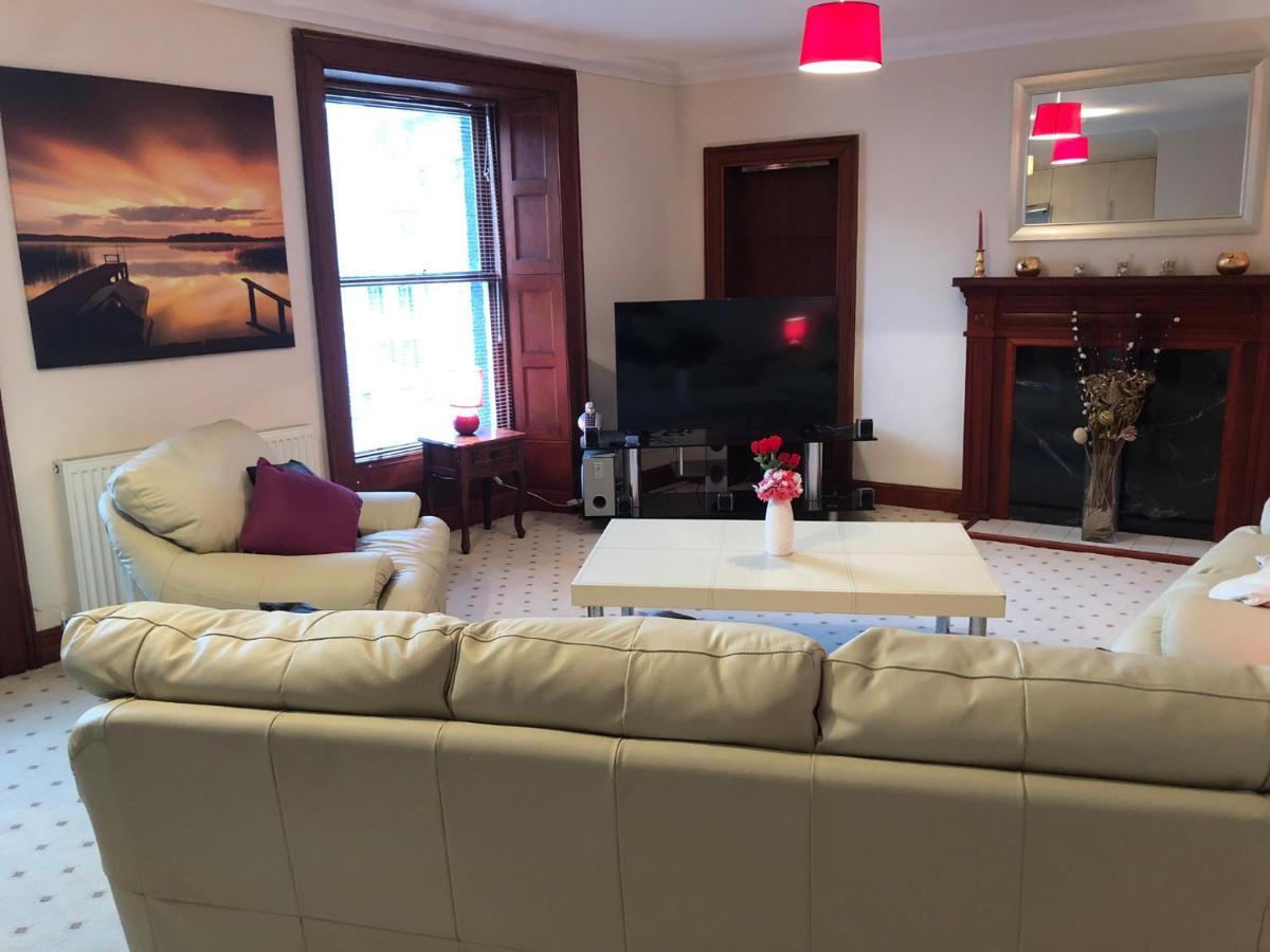Executive Serviced Apartments 1 Forfar Extérieur photo